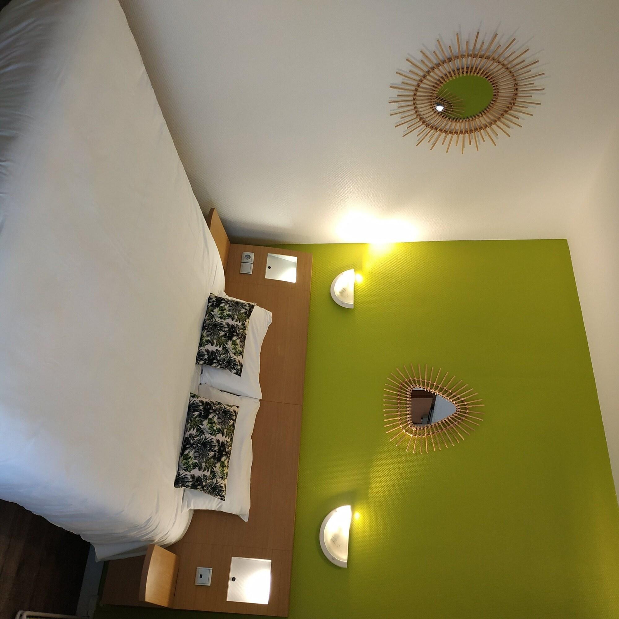 Brit Hotel Hermitage 로양 외부 사진