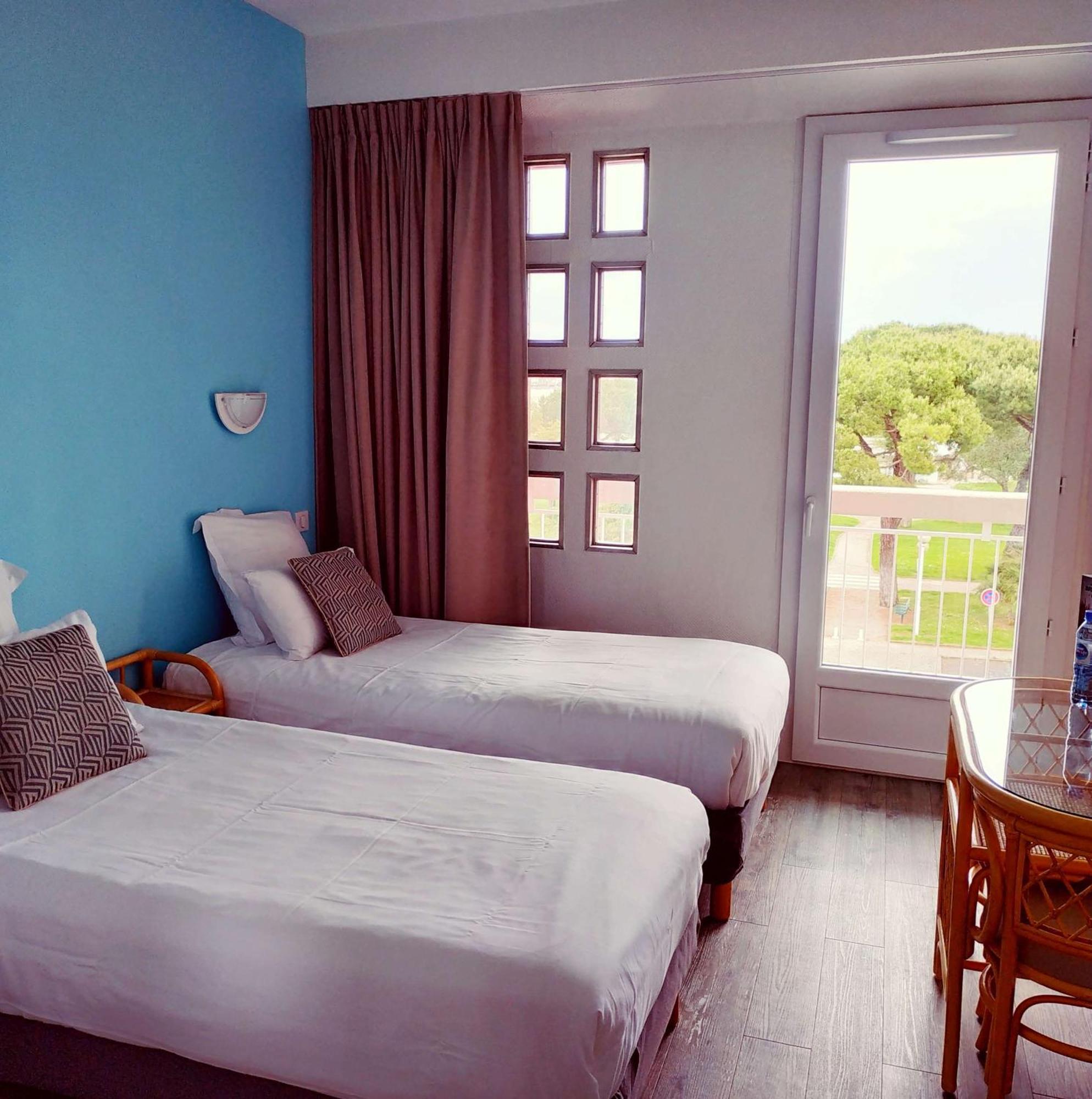 Brit Hotel Hermitage 로양 외부 사진
