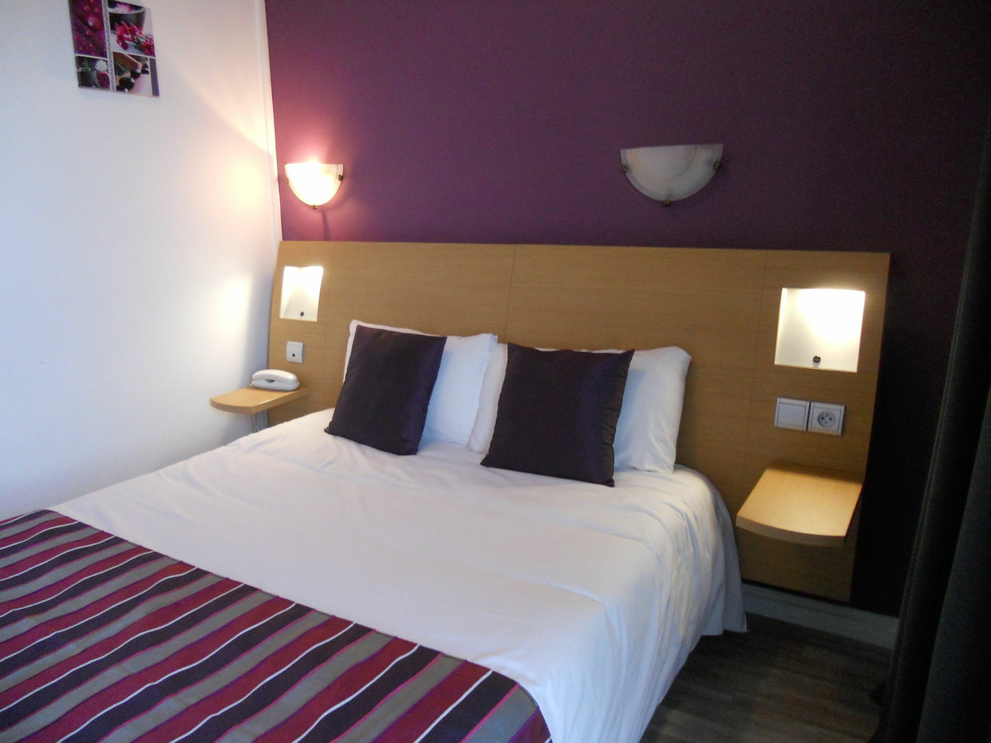 Brit Hotel Hermitage 로양 외부 사진